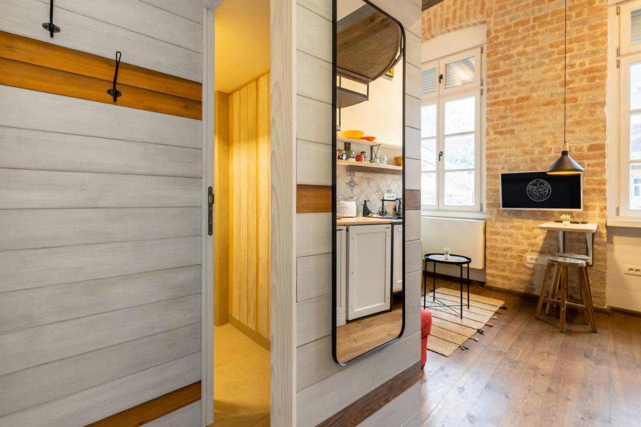 Old Port Riverside In Center Apartment *